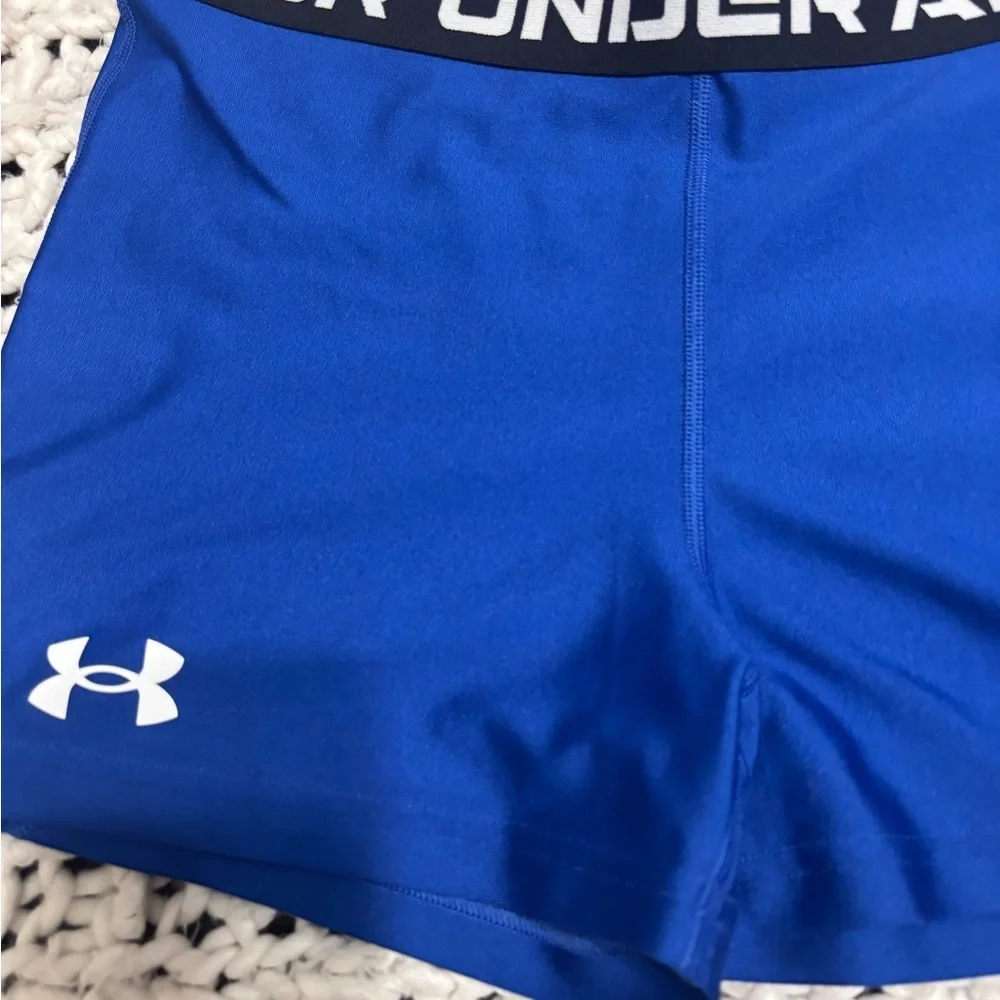 Under Armour sleek sporty